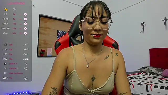Snapshot of Sweet_Coral_ chatting on May 2026 07:25:01 AM Sweet Coral online show from May 2026 07:25:01 AM