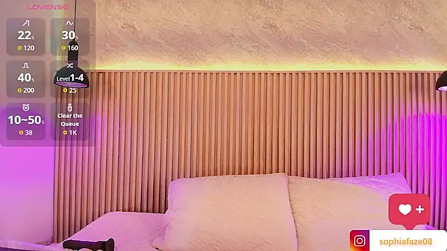 big tits in your face online show from December 2025 08:13:02 PM