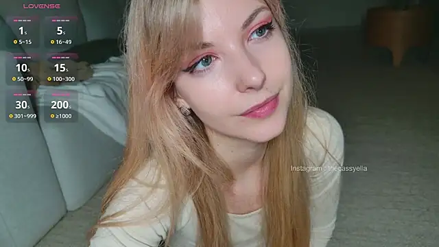 Cassycum online show from March 2025 10:05:02 PM