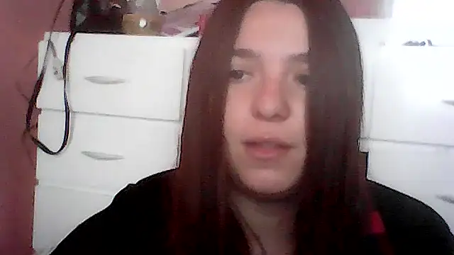 Snapshot of Oxitocina2000 chatting on April 2026 05:28:01 PM Oxitocina2000 online show from April 2026 05:28:01 PM