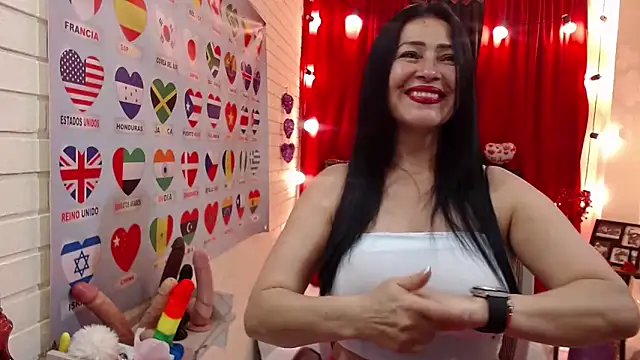 Sarah teiku online show from January 2025 06:47:01 PM