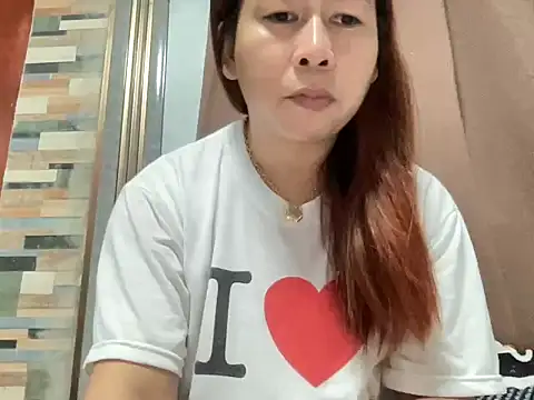 Snapshot of UrLove_Marga chatting on January 2026 11:37:02 AM UrLove Marga online show from January 2026 11:37:02 AM