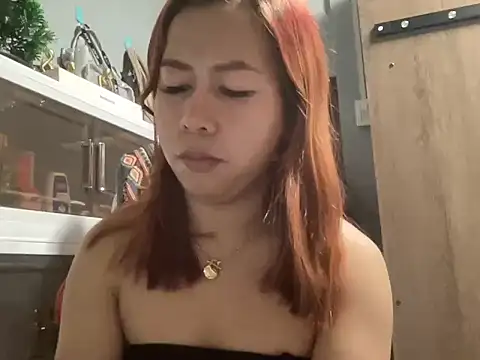 Snapshot of UrLove_Marga chatting on March 2026 10:27:02 PM UrLove Marga online show from March 2026 10:27:02 PM