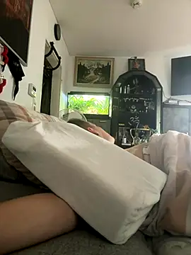 Toyjungee online show from September 2025 10:50:01 AM