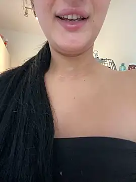 Snapshot of Sarahkhaalifa chatting on June 2026 08:09:02 AM Sarahkhaalifa online show from June 2026 08:09:02 AM