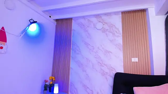 Megan blue7 online show from February 2025 03:08:01 PM