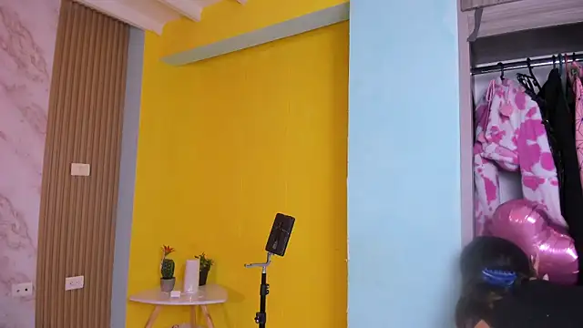 Megan blue7 online show from September 2025 11:21:01 AM