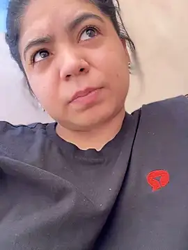 kimmiakiss22 online show from February 2025 07:43:02 PM