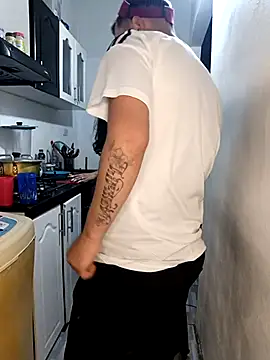 catire2323 online show from September 2025 03:19:02 AM