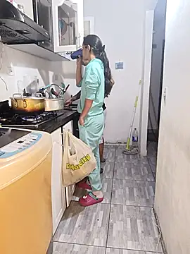 catire2323 online show from October 2025 12:53:01 AM