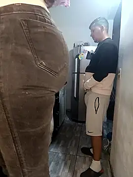 catire2323 online show from January 2026 01:41:02 AM