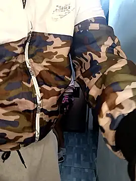 catire2323 online show from January 2026 01:44:01 AM