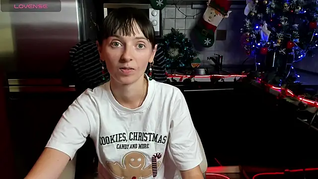 TayanaJons online show from December 2024 11:01:01 AM