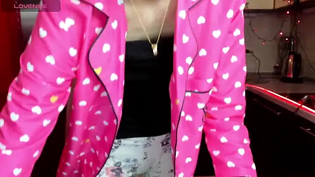 TayanaJons online show from February 2025 11:10:02 AM