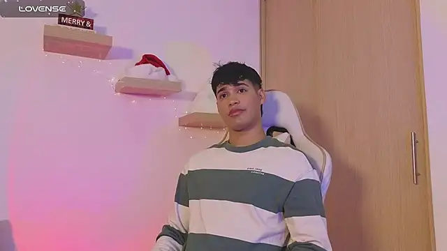 Jimmy Leeh  online show from January 2025 08:37:02 PM