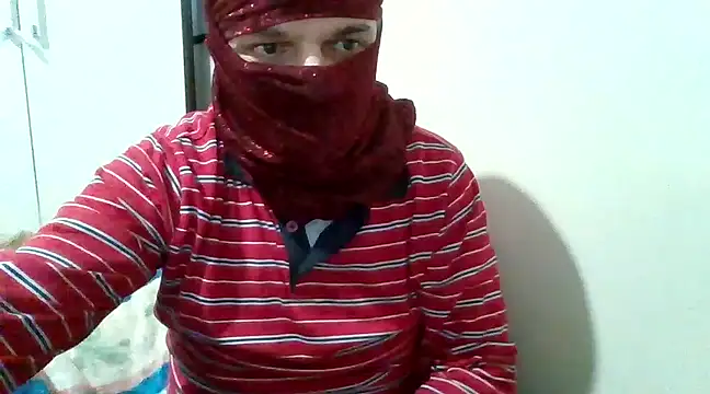 asira39 online show from March 2025 08:52:02 PM