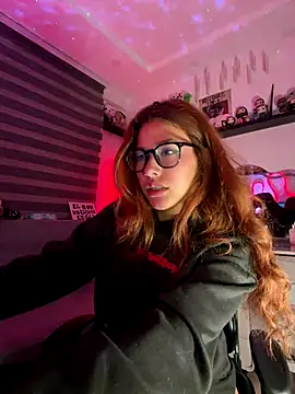 crystal bunny7 online show from November 2025 01:19:01 AM