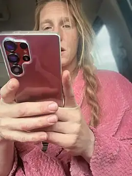 GoldenFlameGoddess online show from March 2026 03:24:01 PM