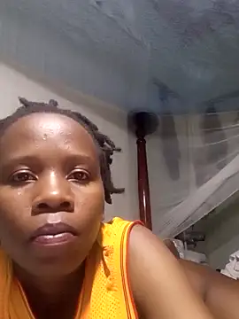 Queentesi online show from February 2025 05:53:02 PM