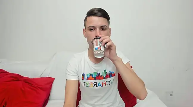 andboyfor6 online show from December 2024 08:15:01 AM