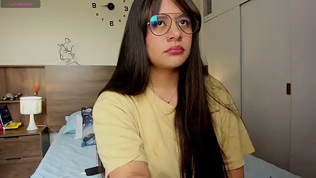 emily adams01 online show from March 2026 09:27:02 PM