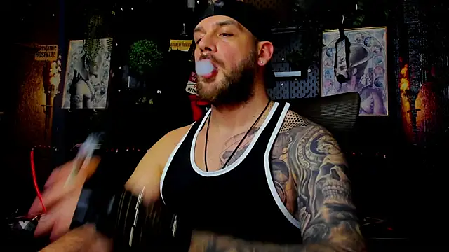 LexXHardy online show from May 2026 03:33:02 AM