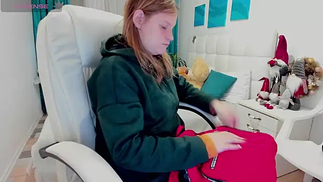 Kathlyn  Heath online show from January 2025 08:14:02 PM