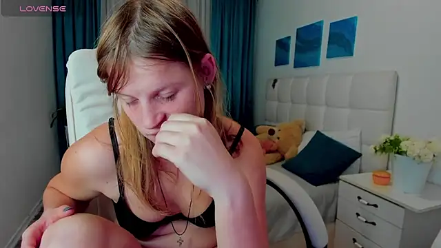 Kathlyn  Heath online show from January 2025 08:24:01 PM