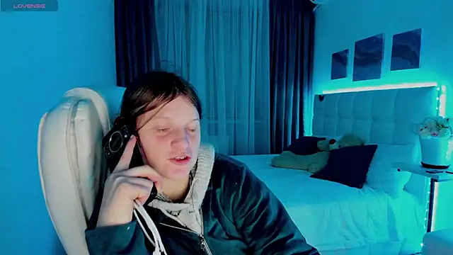 Kathlyn  Heath online show from February 2025 06:23:01 PM