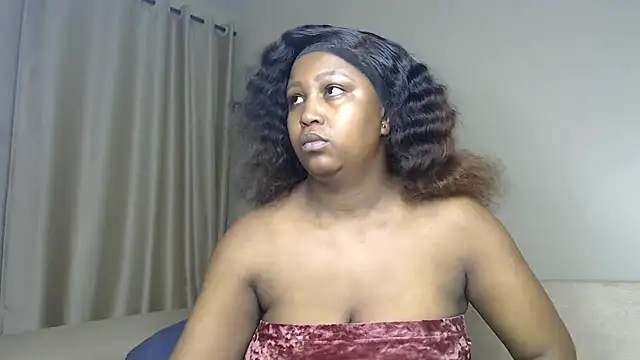 NIKKIE LOVE online show from October 2025 01:50:02 AM