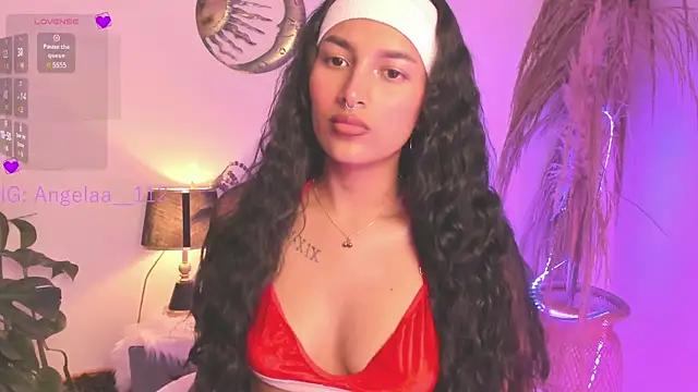 Snapshot of Anngel_1 chatting on December 2024 03:22:02 PM Anngel 1 online show from December 2024 03:22:02 PM