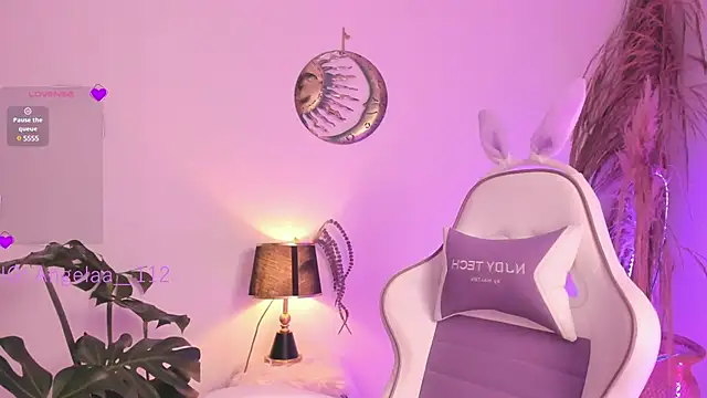 Snapshot of Anngel_1 chatting on February 2025 11:31:02 AM Anngel 1 online show from February 2025 11:31:02 AM