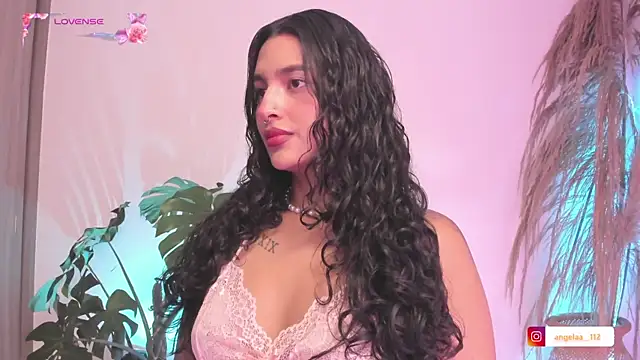 Snapshot of Anngel_1 chatting on September 2025 03:36:01 PM Anngel 1 online show from September 2025 03:36:01 PM