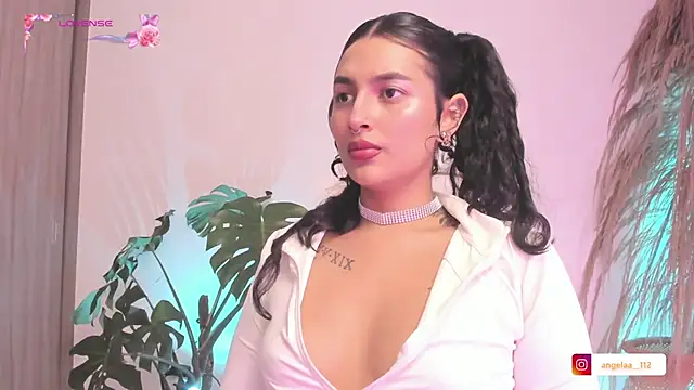 Snapshot of Anngel_1 chatting on September 2025 04:21:02 PM Anngel 1 online show from September 2025 04:21:02 PM