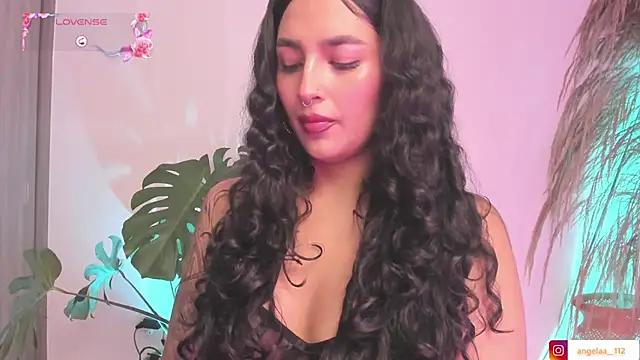 Snapshot of Anngel_1 chatting on November 2025 03:58:02 PM Anngel 1 online show from November 2025 03:58:02 PM