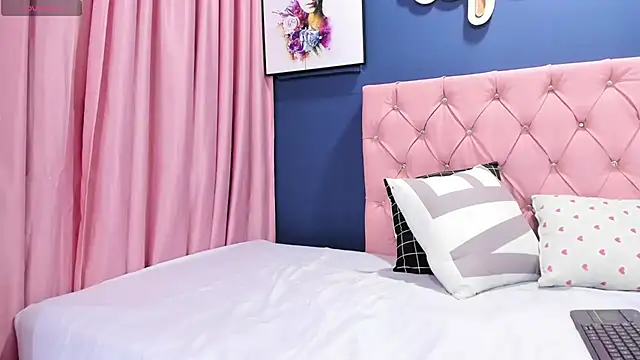 AngelitaWild  online show from February 2025 08:39:01 PM