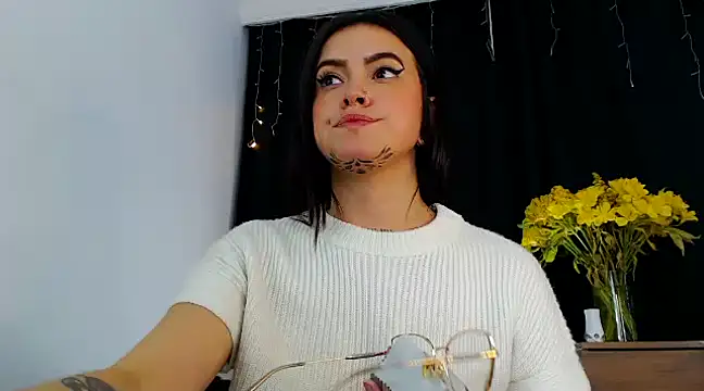 Isa Maiden1 online show from January 2025 04:25:02 AM