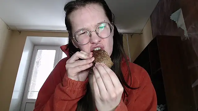 MiriamOr online show from February 2025 10:26:01 AM