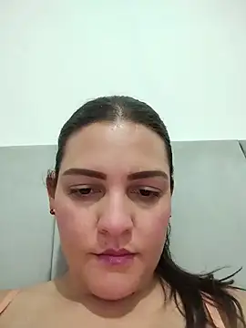 Mia Hampton online show from June 2026 06:50:01 PM