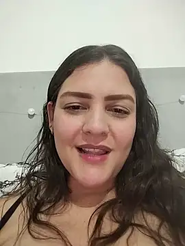 Mia Hampton online show from June 2026 12:03:02 AM
