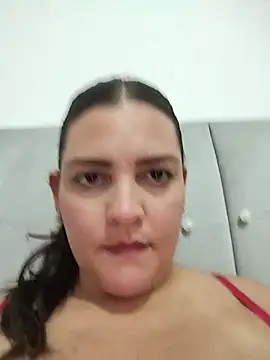 Snapshot of Mia_Hampton chatting on July 2026 10:16:01 PM Mia Hampton online show from July 2026 10:16:01 PM