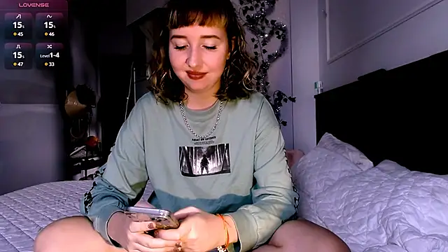 Cosmo Riri online show from January 2025 07:28:02 AM