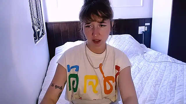 Cosmo Riri online show from March 2025 05:35:01 AM