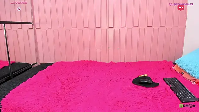 Briana Wells  online show from January 2025 04:33:01 PM