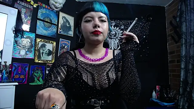 Yourmadame P online show from February 2025 08:42:01 PM