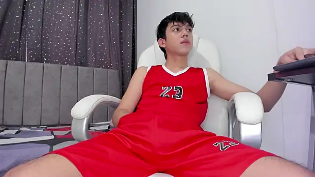 The skinnyguys online show from December 2024 09:17:01 PM