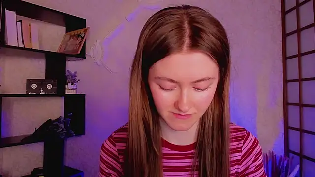 KateCuddle online show from January 2025 04:57:02 AM