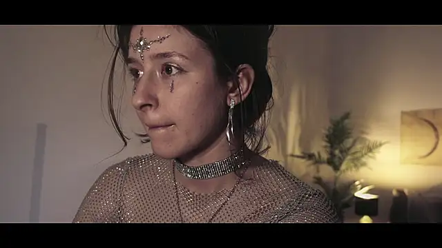 WebCora online show from December 2024 08:00:01 PM