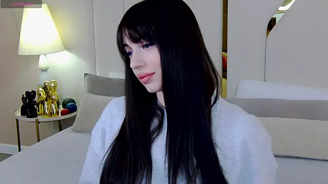 Betty Bridge online show from September 2025 06:04:02 AM