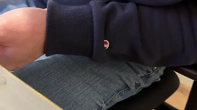 Snapshot of rickyi2023 chatting on February 2026 03:37:02 PM rickyi2023 online show from February 2026 03:37:02 PM